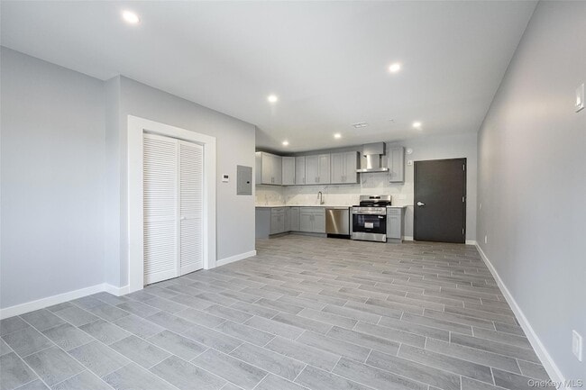 Photo - 126 Innis Ave Unit 2-4