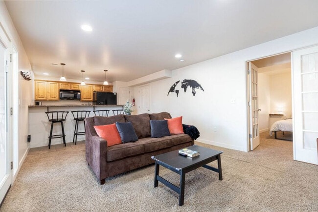 Photo - 2560 Cavalier Dr Unit SI ID1597553P