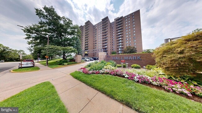 Photo - 200 N Pickett St Unit 207