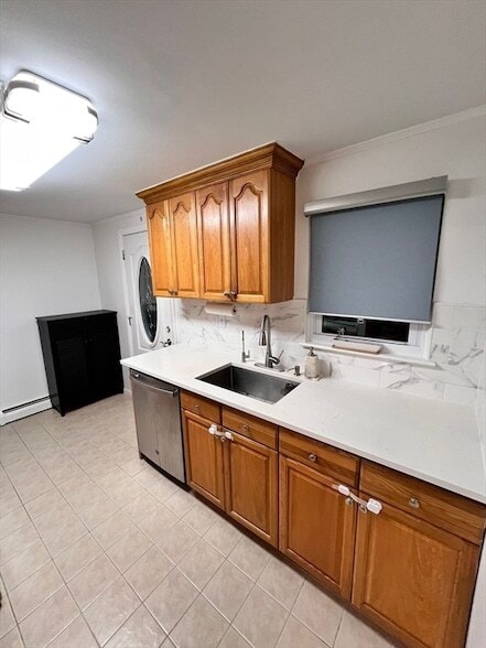 Photo - 108 Kingston St