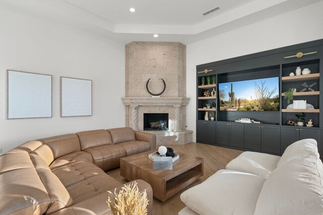 Building Photo - 6443 E Malcomb Dr Unit SI ID1558677P