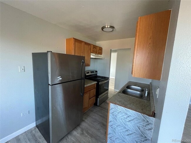 Photo - 1590 Clinton St Unit 202