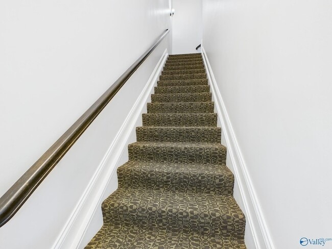 Photo - 69 Town Center Dr NW