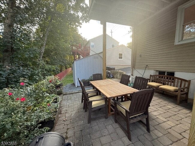 Photo - 76 Mt Kemble Ave Unit 2