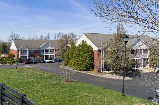 Photo - Waterford Place Apartments