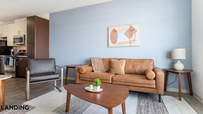 Building Photo - 9301 Summit Centre Way Unit 4303