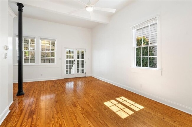 Photo - 1364 Constance St Unit 1