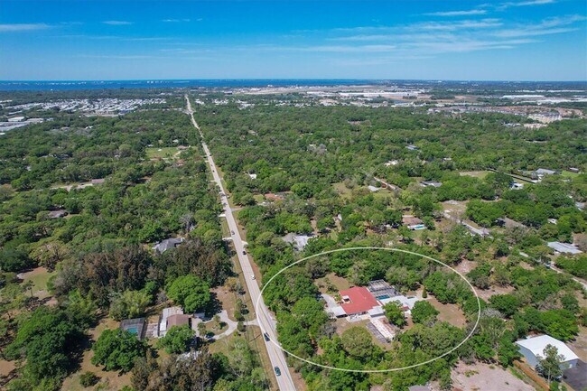 Photo - 2605 Desoto Rd