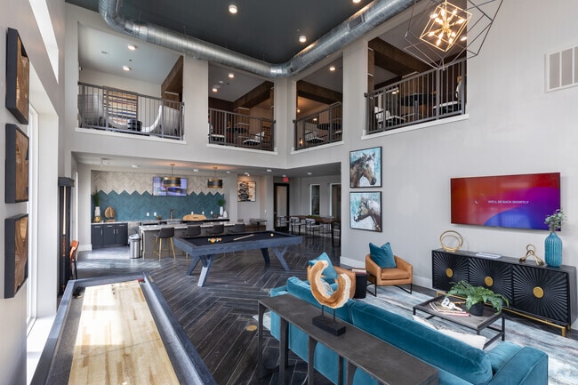 Game room - Nine50 Town Lake at Midtown