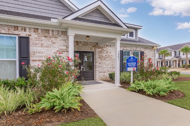 Photo - Rivermoor West