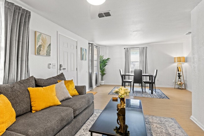 Photo - 3721 E Clifton St Unit ID1343014P