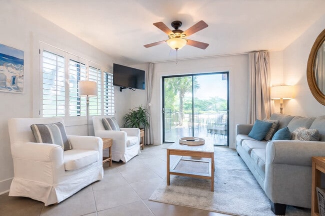 Building Photo - 85 Folly Field Rd Unit SI ID1316236P