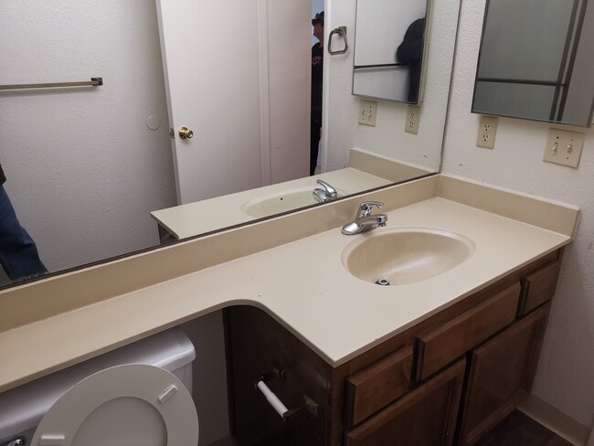 Photo - Shadowbrook Apartments
