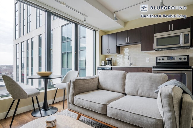 Building Photo - 45 Stuart St Unit SI FL16-ID1243