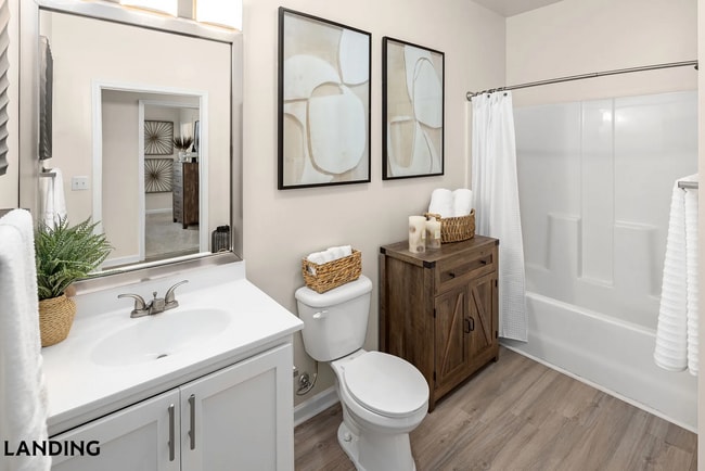 Photo - 9015 Kings Grant Dr Unit 8304-303