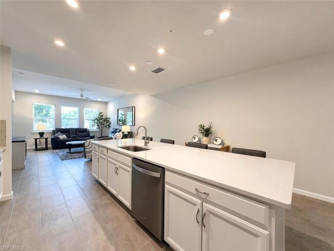 Photo - 4660 Arboretum Cir