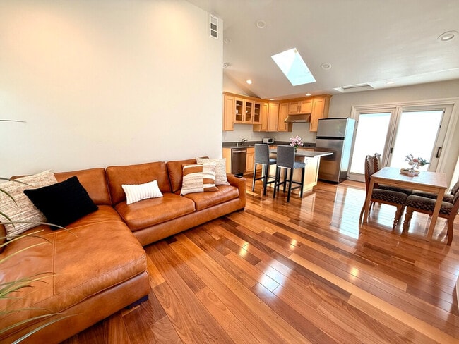 Building Photo - 10726 Randy Ln Unit ID1319648P