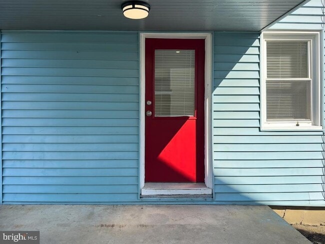 Photo - 127 N Prince St