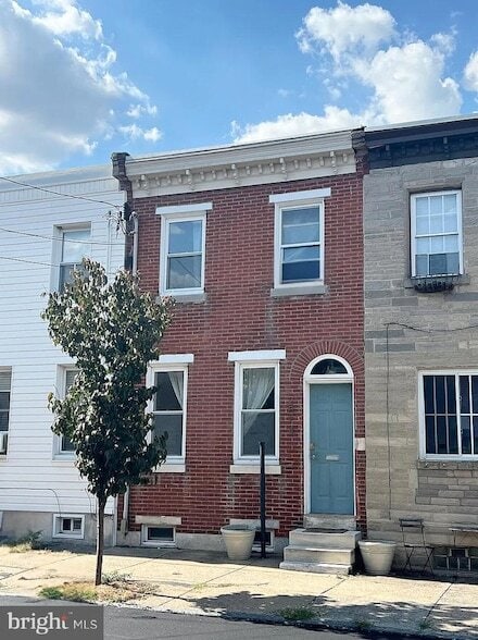 Building Photo - 2514 Memphis St