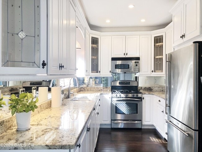 Photo - 282 Bruce Park Ave Unit 2