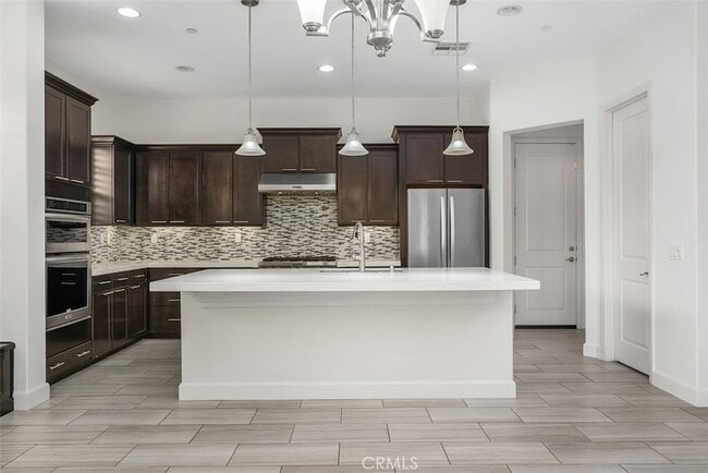 Photo - 154 Pavilion Park