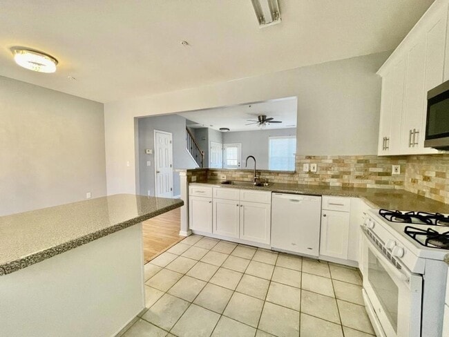 Photo - 2758 Ashleigh Ln