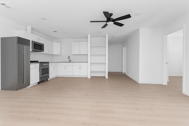 Building Photo - 16016 Green Manor Dr