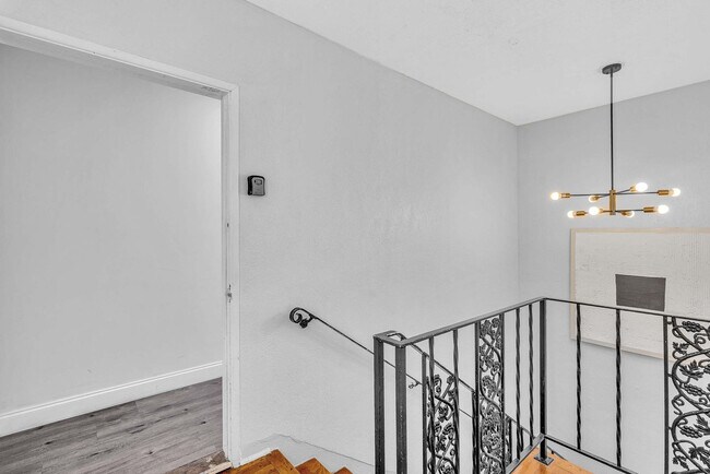 Photo - 10004 E Bay Harbor Dr Unit SI ID1527182P
