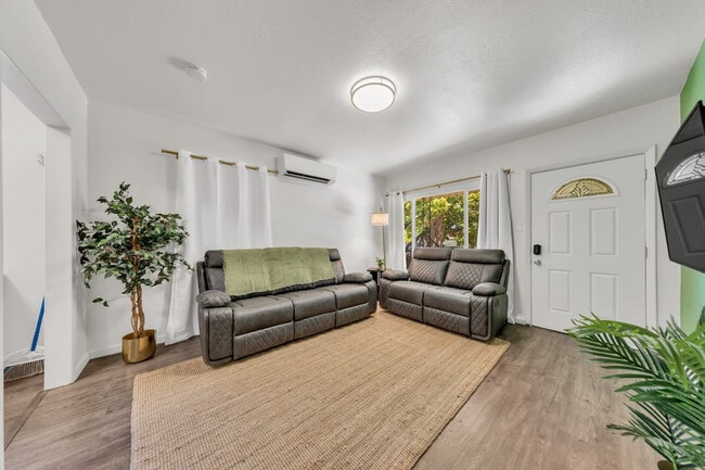 Photo - 4700 65th St Unit SI ID1473533P