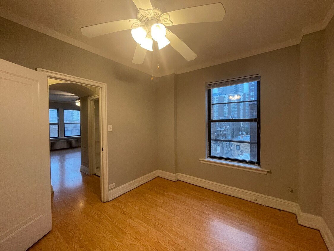 Floor Plan - One Bedroom in Lakeview!