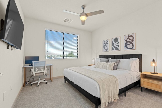 Photo - 711 W Broadway Rd Unit ID1366976P