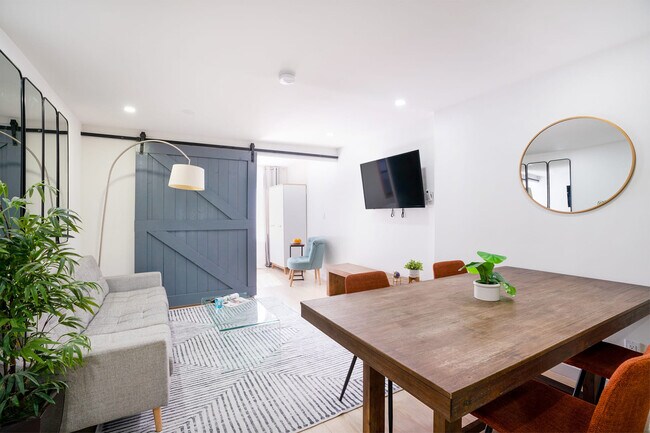 Photo - 244 E 75th St Unit FL5-ID1021821P