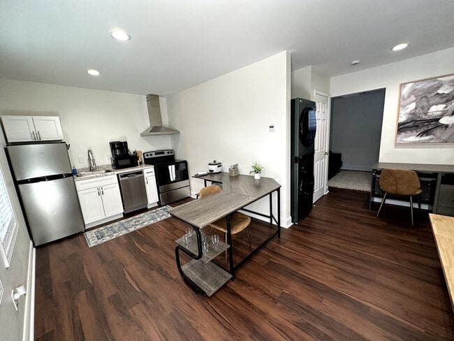 Photo - 221A Crest Ln Unit ID1234789P