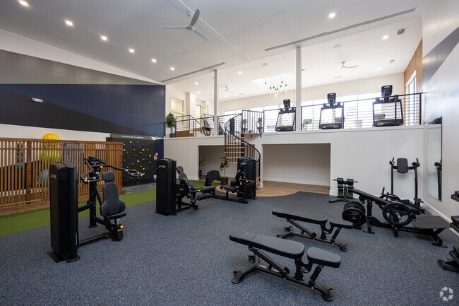 Fintness Center - Wood Terrace