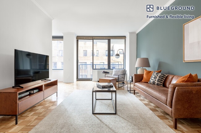 Building Photo - 150 E 57th St Unit FL11-ID461