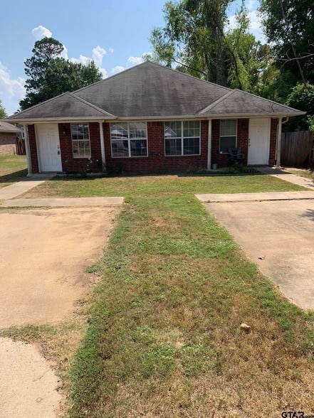 Photo - 113 Elm Creek Dr