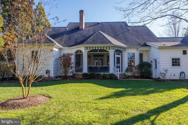 Photo - 7058 Thomas Ln