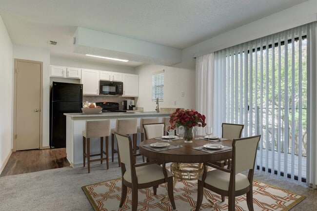 Photo - Seraphina Castle Hills