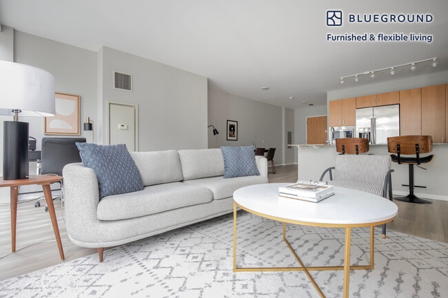 Photo - 200 E Illinois St Unit FL12-ID1003