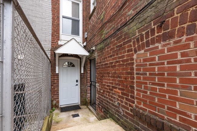 Photo - 651 Columbia Rd NW Unit SI ID1511068P