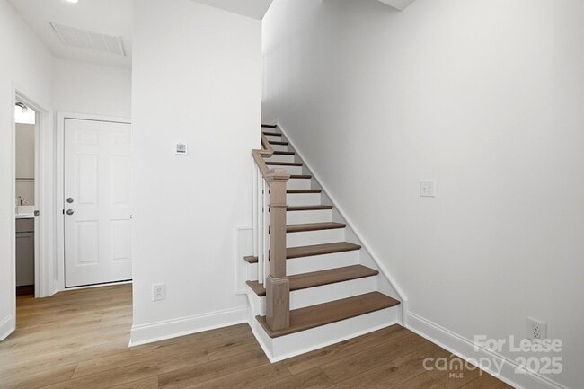 Photo - 3224 Drift St