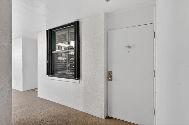 Photo - 9650 S Ocean Dr Unit 210