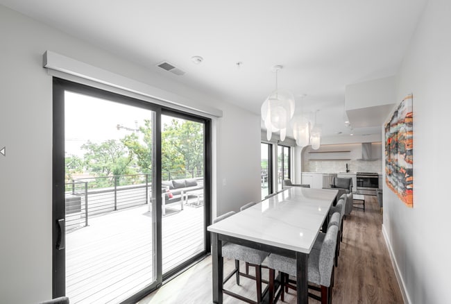 Photo - Cypress on Vine Furnished Rooms