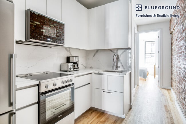 Photo - 248 Elizabeth St Unit FL2-ID620