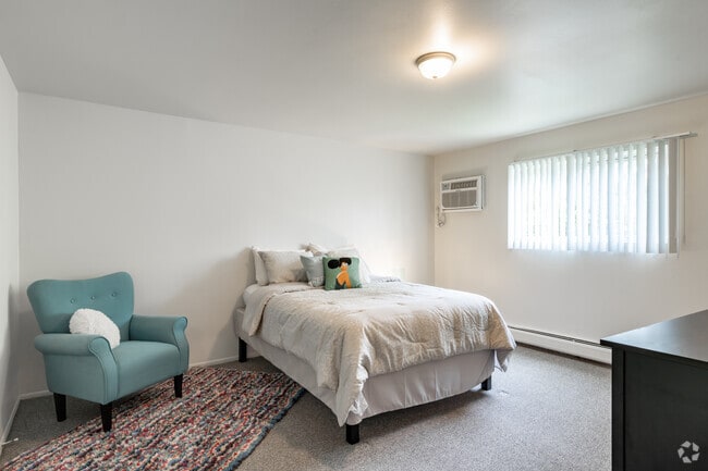 2BR, 1.5BA - Ash - 1,125SF - Eastern Lofts Apartment Homes