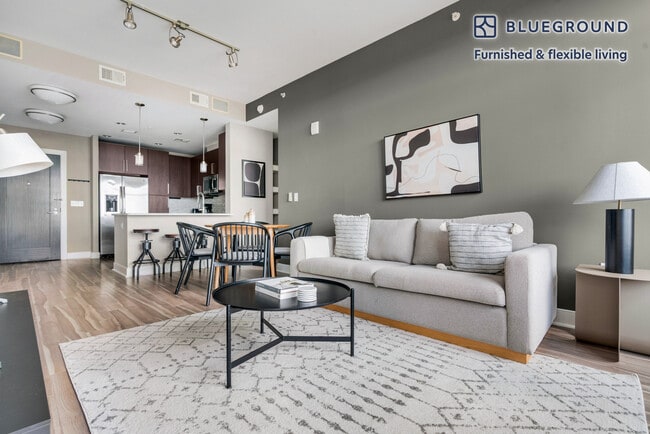 Photo - 4800 Auburn Ave Unit FL16-ID1150