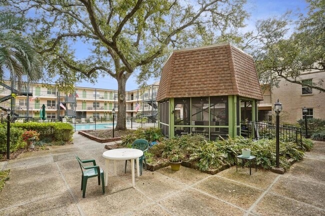 Photo - 2732 Whitney Pl Unit 209