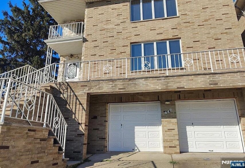 Photo - 447 Jersey Ave