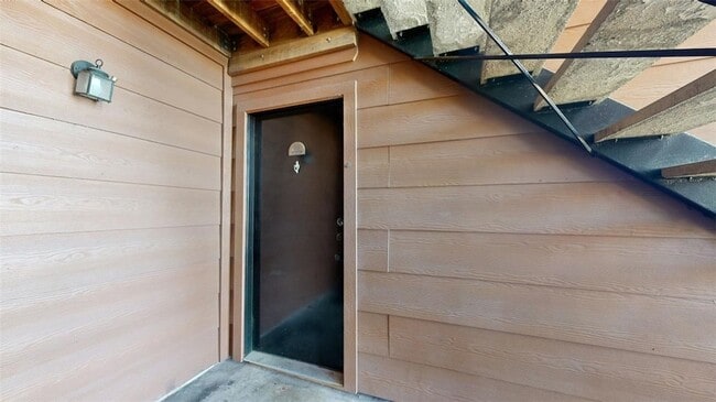 Photo - 904 University Oaks Blvd Unit 59