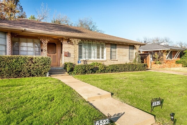 Photo - 6523 E Mockingbird Ln